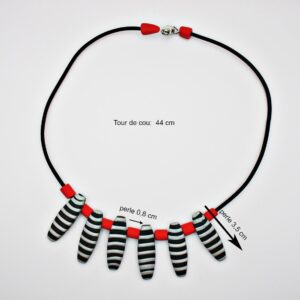 collier_P02